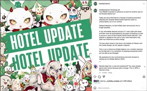 An announcement stating that the hotel would collect a deposit for all reservations.